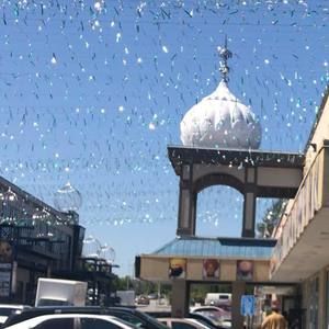 Meet your Posher, Singh